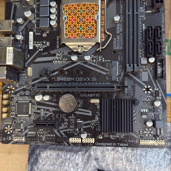 مادربرد گیگابایت مدل Intel B460 MN DDR4 microATX Intel LGA 1200-استوک