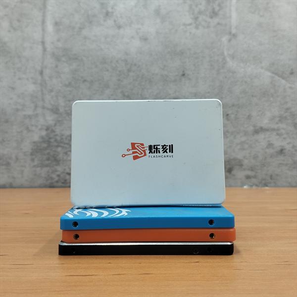    اس اس دی SSD برند متفرقه ظرفیت 120 گیگابایت - استوک  (سلامت% 85-100)